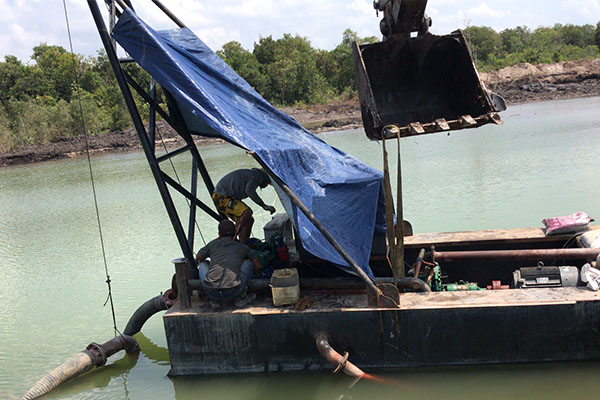 大顆粒泥沙泵ZS150船體